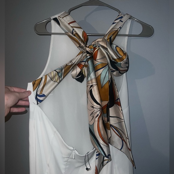 White Mango mini dress with colorful tie back - Picture 2 of 5